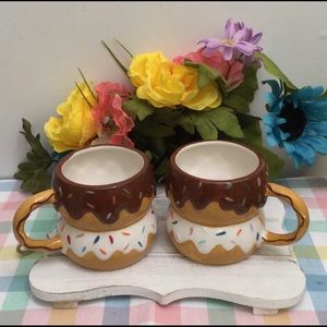 DONUTS🍩 Coffee Mugs. 2pcs. New
